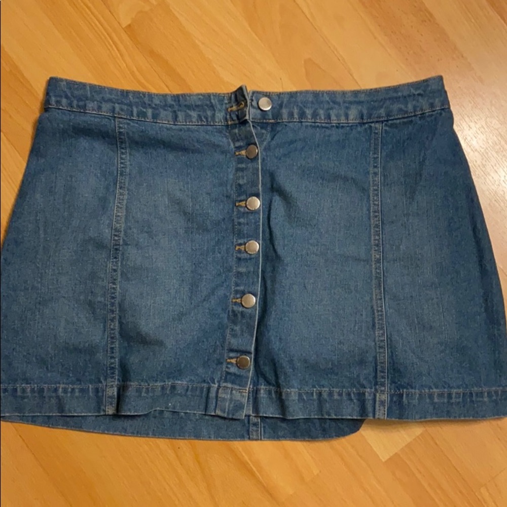 H&M button front denim skirt